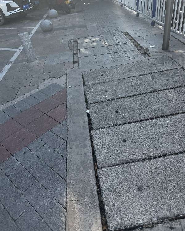 盲道问题反馈图