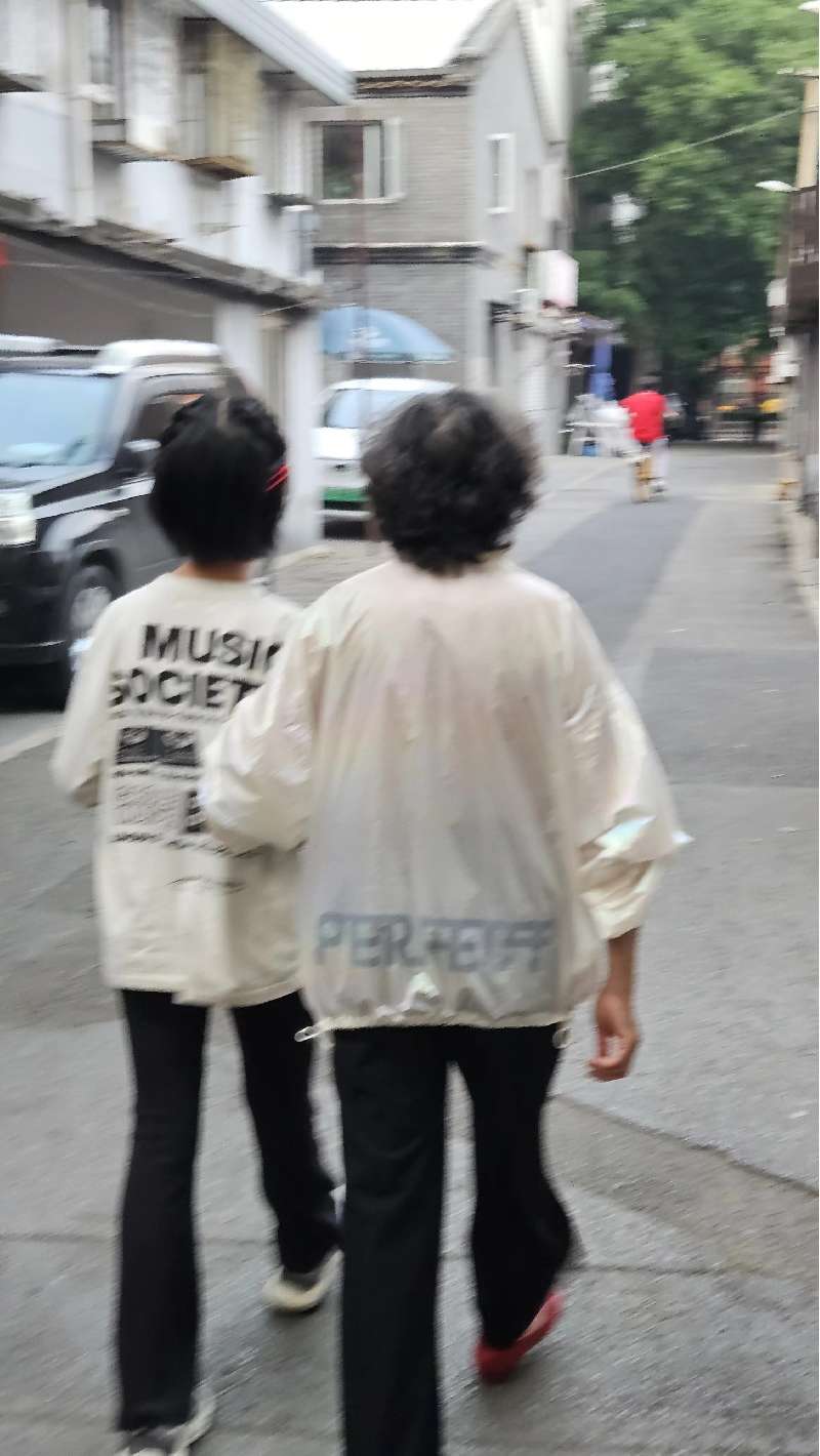 哇哈哈的资料图