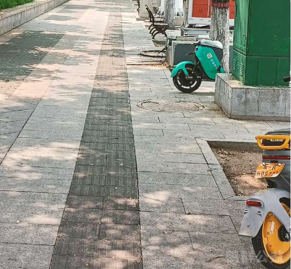 盲道问题处理后图片