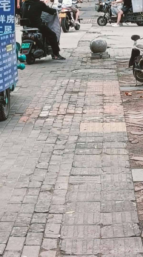 盲道问题处理后图片