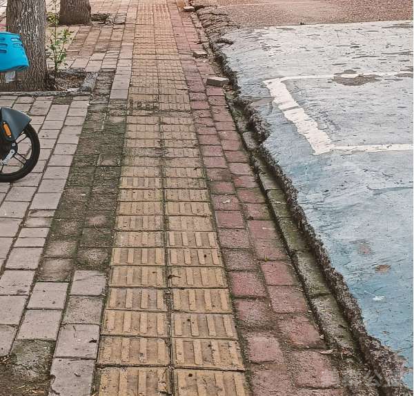 盲道问题处理后图片