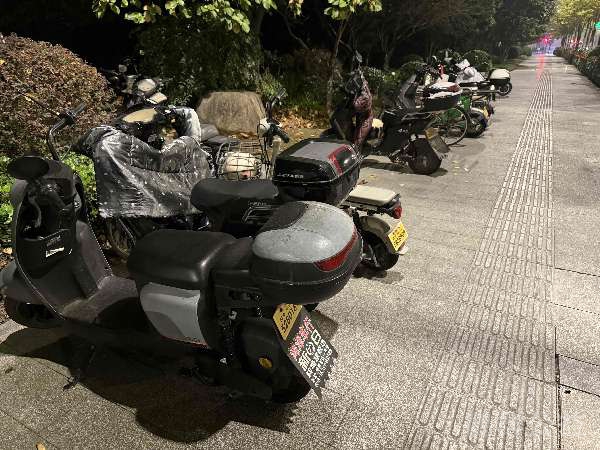 盲道问题处理后图片